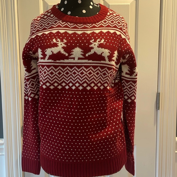 V 28 Merry Christmas Sweater Trees & Deer Design - Picture 1 of 5